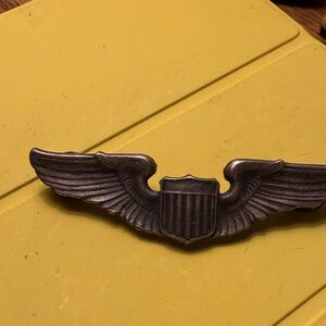 Antique-Style Winged Shield Pin in Aged Silver